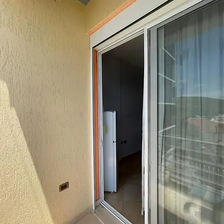 Sunset Apartment *