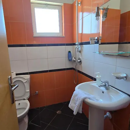 Sunset Appartement Qeparo