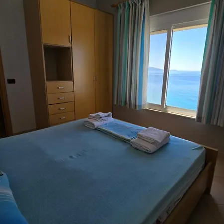 Sunset Apartment Qeparo