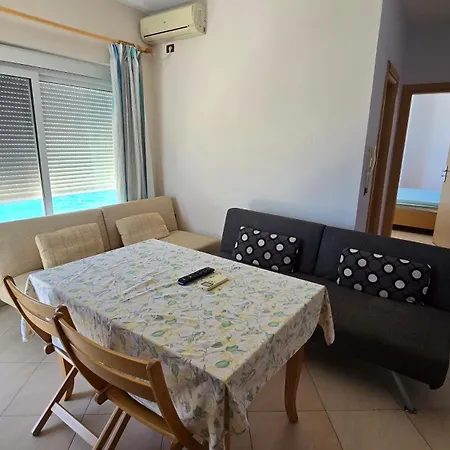 Sunset Apartment Qeparo