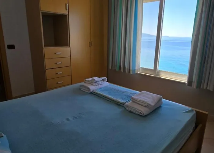 Sunset Apartman Qeparo
